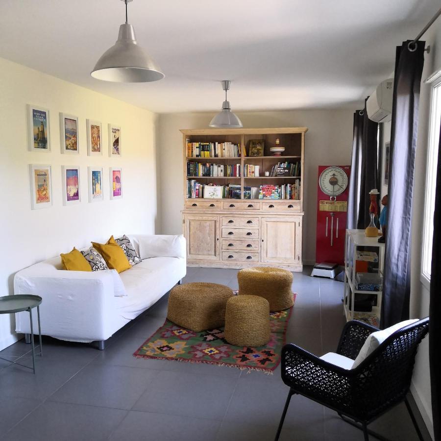 Villa Spacieuse Avec Terrasse Et Vue Mont Ventoux Entrechaux エクステリア 写真